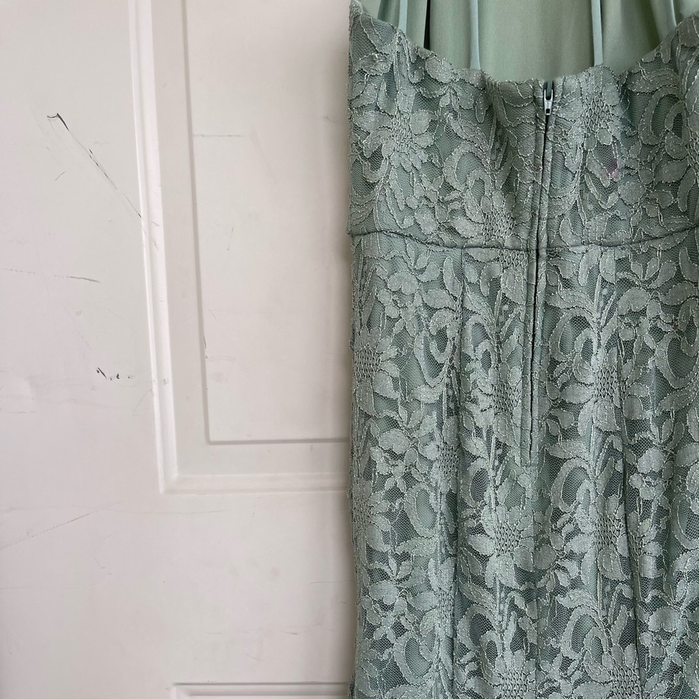 Beautiful sage sparkly lace maxi prom dress - Picture 14 of 16